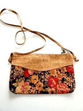 Floral Cork Crossbody Bag - Natural Cork & Black Floral